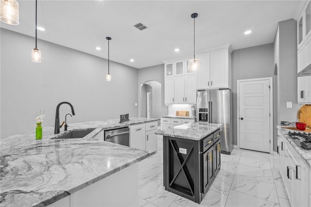 2626 Lannister Lane, Corpus Christi, TX 78415