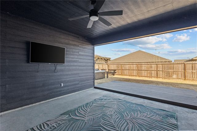 2626 Lannister Lane, Corpus Christi, TX 78415