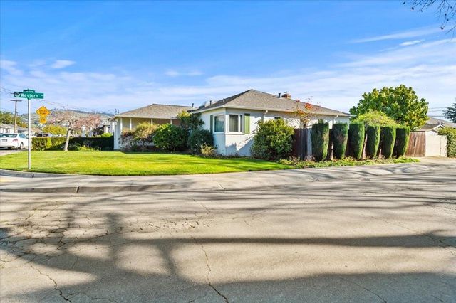 1202 Lillian Ave, San Leandro, CA 94578
