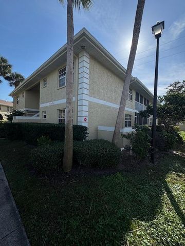 1536 SE Royal Green Circle 104, Port St. Lucie # 104, Port St Lucie, FL 34952