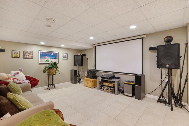 20084 Newcastle Court, Macomb Twp, MI 48044
