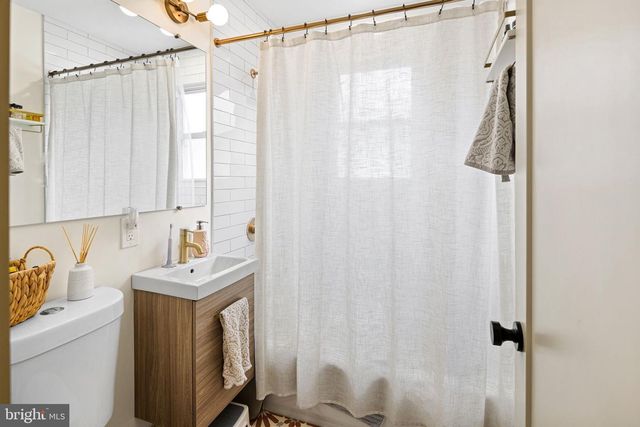 24 CAMBRIDGE, Haddon Township, NJ 08108