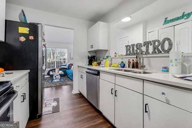 4105 Ravenwood Court 3, Union City, GA 30291