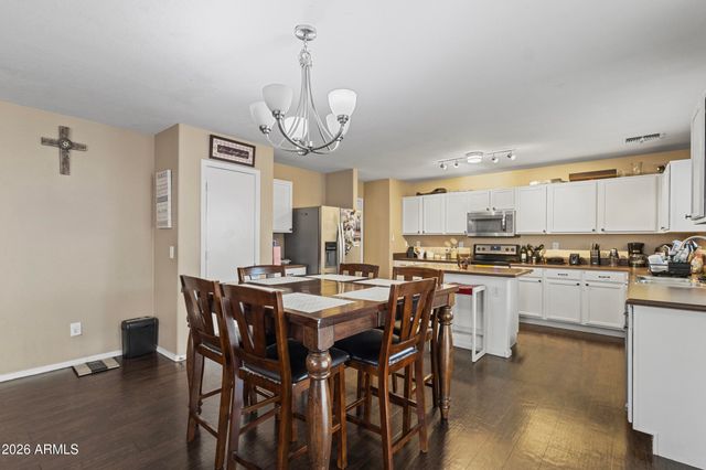 9419 W VIRGINIA Avenue, Phoenix, AZ 85037