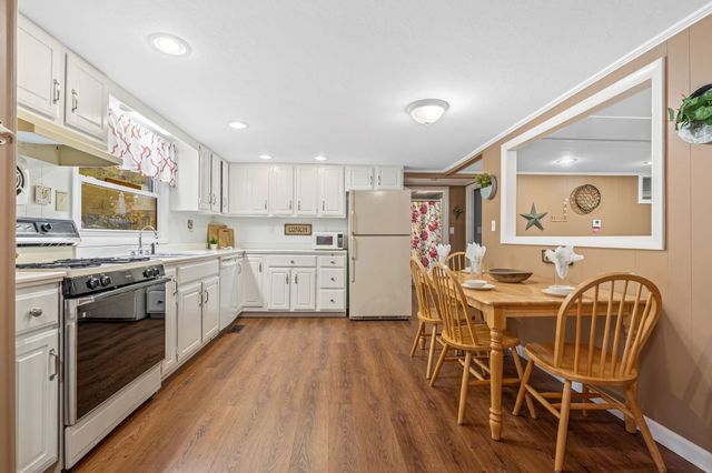 7 Eden Lane, Moultonborough, NH 03254