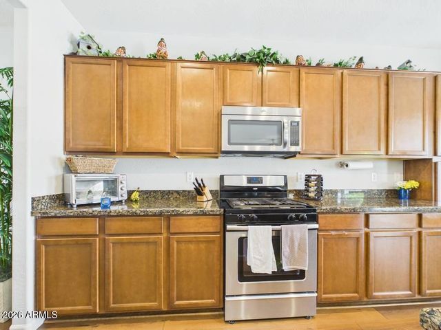 2837 E PALMDALE Lane, Gilbert, AZ 85298
