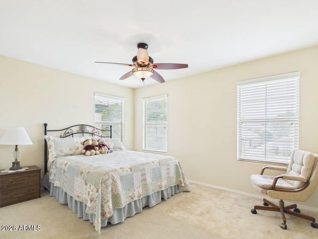 2837 E PALMDALE Lane, Gilbert, AZ 85298
