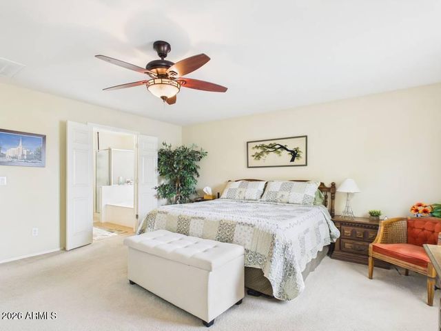 2837 E PALMDALE Lane, Gilbert, AZ 85298