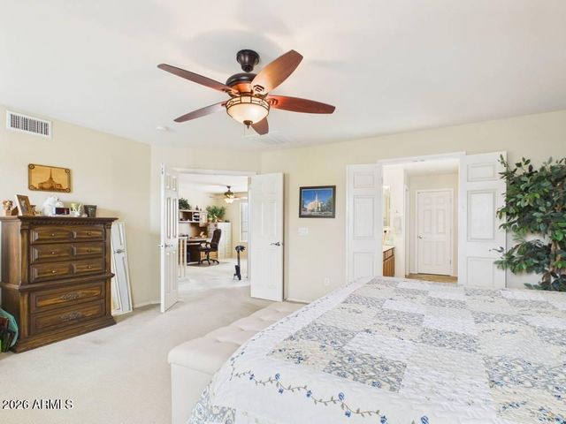 2837 E PALMDALE Lane, Gilbert, AZ 85298