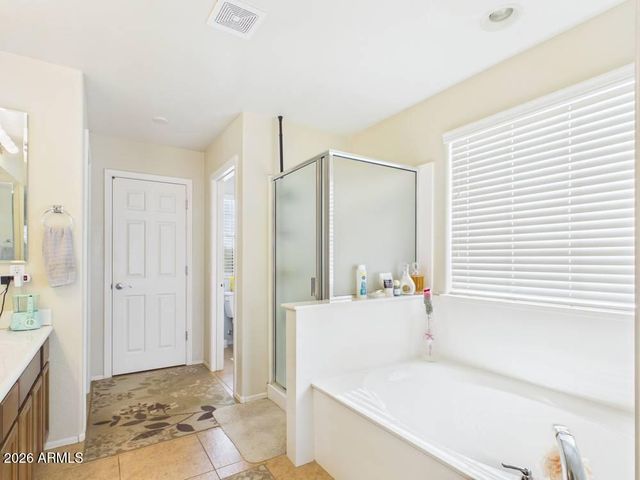 2837 E PALMDALE Lane, Gilbert, AZ 85298
