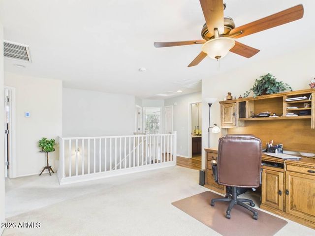 2837 E PALMDALE Lane, Gilbert, AZ 85298