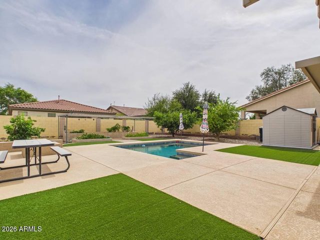 2837 E PALMDALE Lane, Gilbert, AZ 85298