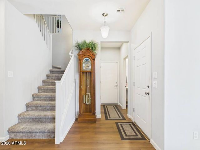 2837 E PALMDALE Lane, Gilbert, AZ 85298
