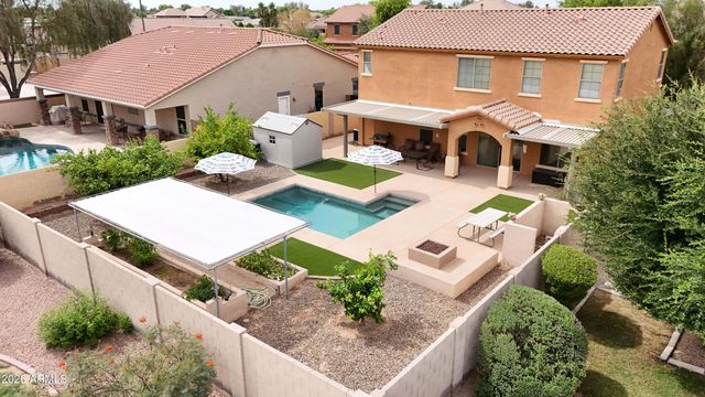 2837 E PALMDALE Lane, Gilbert, AZ 85298