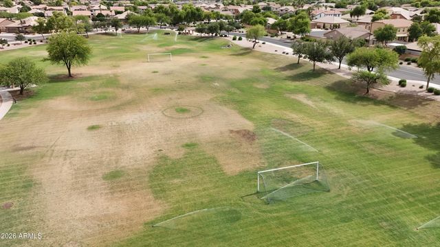 2837 E PALMDALE Lane, Gilbert, AZ 85298