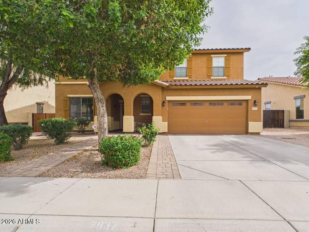 2837 E PALMDALE Lane, Gilbert, AZ 85298