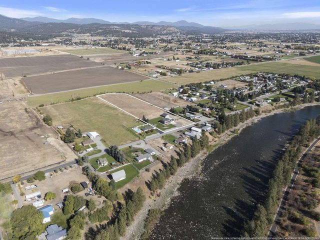 19631 E BUCKEYE Ave, Otis Orchards, WA 99027