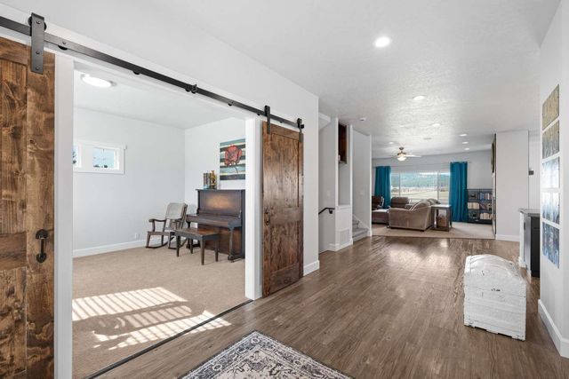 19631 E BUCKEYE Ave, Otis Orchards, WA 99027