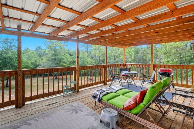 362 Schubert Circle, Defuniak Springs, FL 32433