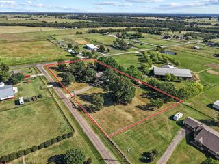 62 Sanders Road, Whitesboro, TX 76273