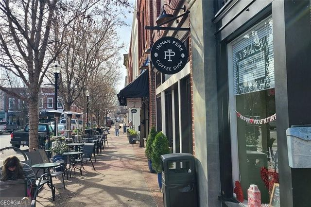 1622 Ahaluna Drive, Gainesville, GA 30501