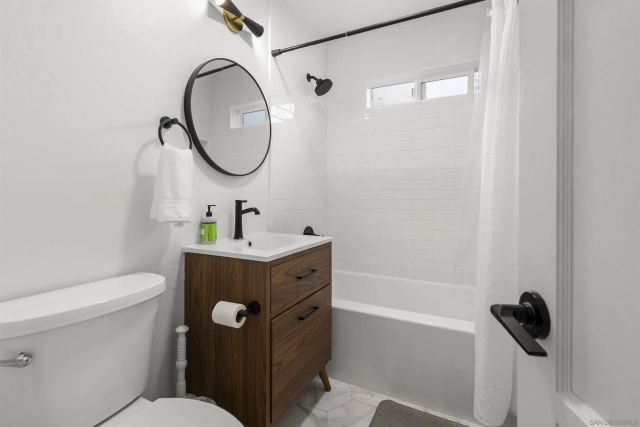 1936 Dale, San Diego, CA 92102