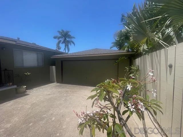 1936 Dale, San Diego, CA 92102