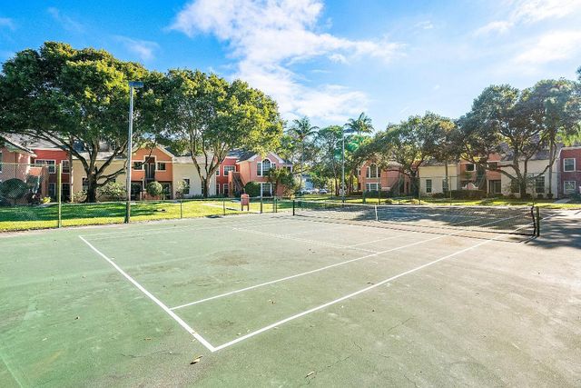 1001 Crystal Way M, Delray Beach, FL 33444