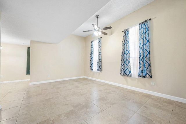 1001 Crystal Way M, Delray Beach, FL 33444