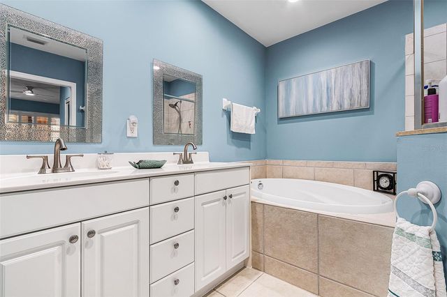 24399 BALTIC AVENUE 202, Punta Gorda, FL 33955