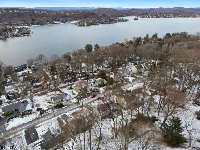 54 Hillside Rd, Sparta Twp., NJ 07871