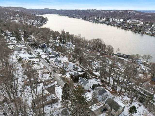 54 Hillside Rd, Sparta Twp., NJ 07871