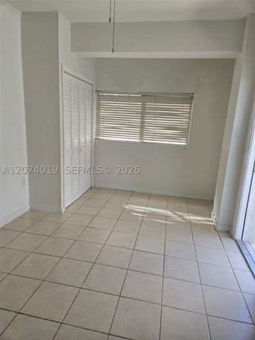 7785 SW 36th St Back, Miami, FL 33155