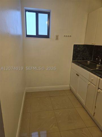 7785 SW 36th St Back, Miami, FL 33155