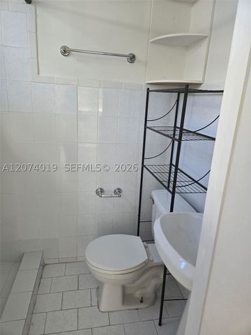 7785 SW 36th St Back, Miami, FL 33155