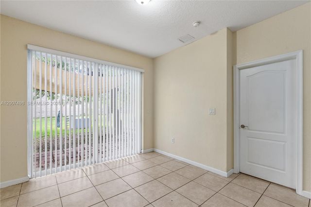3166 NE 11th St, Homestead, FL 33033