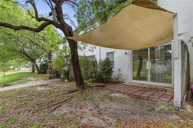 3166 NE 11th St, Homestead, FL 33033