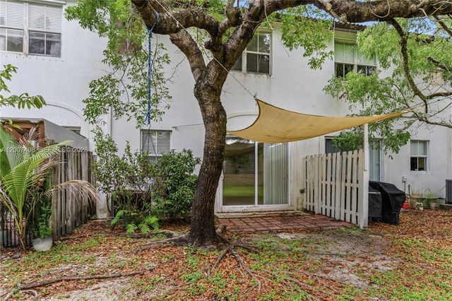 3166 NE 11th St, Homestead, FL 33033