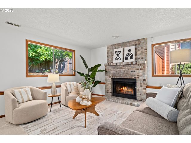 2233 Nw 159TH Pl, Beaverton, OR 97006