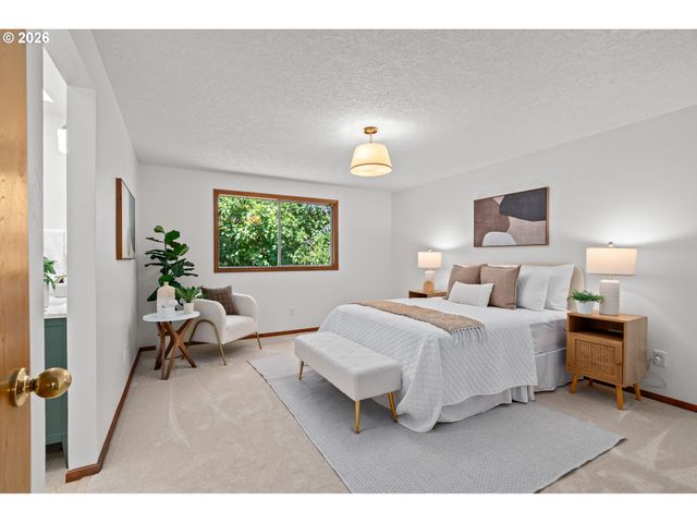 2233 Nw 159TH Pl, Beaverton, OR 97006