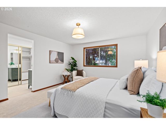 2233 Nw 159TH Pl, Beaverton, OR 97006