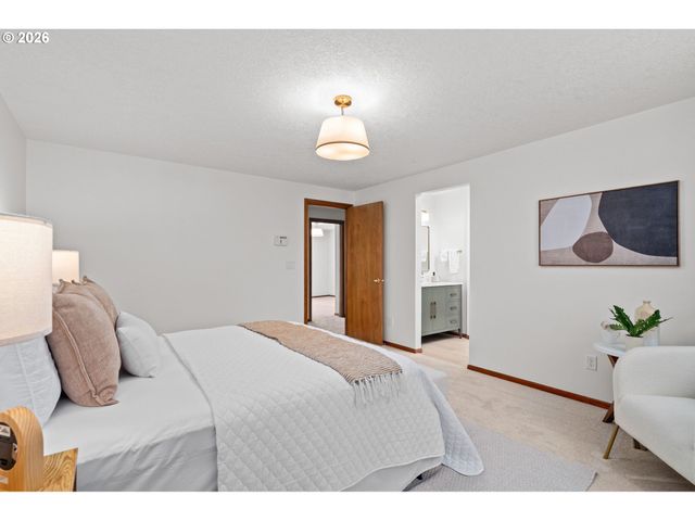 2233 Nw 159TH Pl, Beaverton, OR 97006