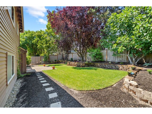 2233 Nw 159TH Pl, Beaverton, OR 97006