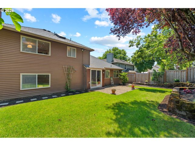 2233 Nw 159TH Pl, Beaverton, OR 97006