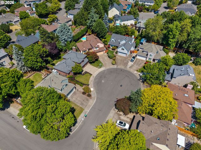 2233 Nw 159TH Pl, Beaverton, OR 97006