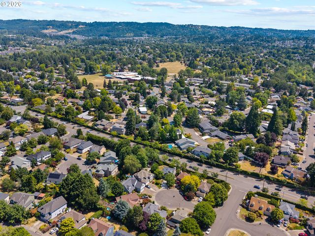 2233 Nw 159TH Pl, Beaverton, OR 97006