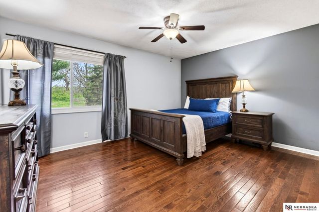 2739 N 127th Street, Omaha, NE 68164