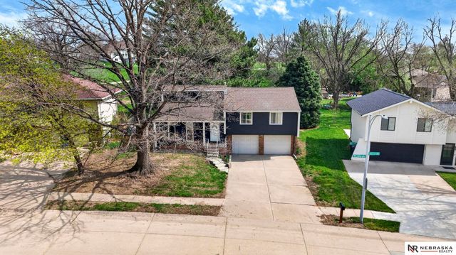 2739 N 127th Street, Omaha, NE 68164