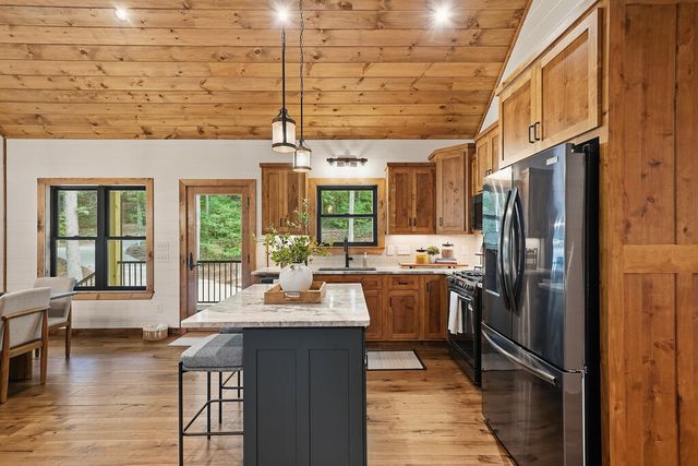 288 Hoot Owl Hill, Morganton, GA 30560