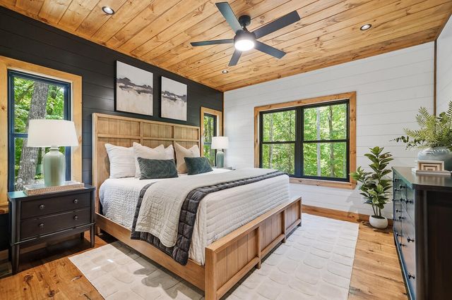 288 Hoot Owl Hill, Morganton, GA 30560